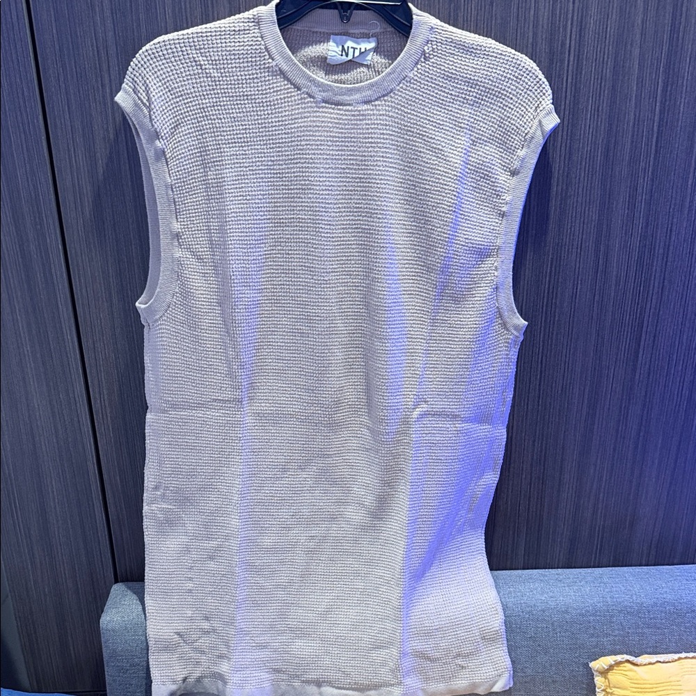 Sleeveless Knit Top in Light Brown